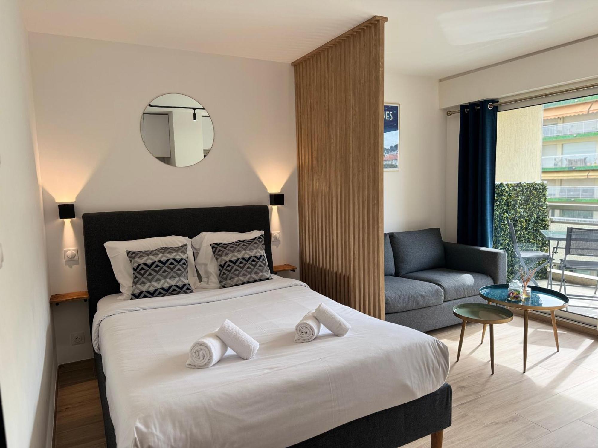 Cosy Appartement, Centre-Ville Cannes, Terrasse, Clim Kültér fotó